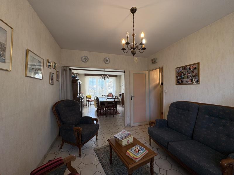 Maison - 103 m² - 6 pièces