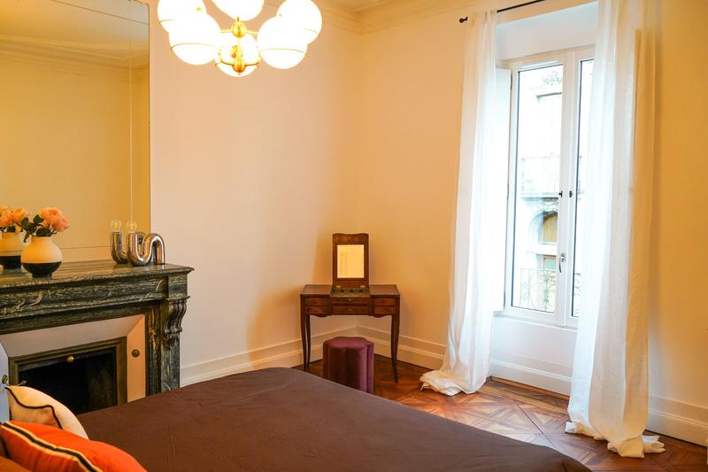 Appartement - 210 m² - 6 pièces