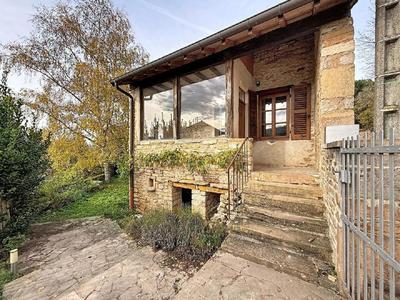 Maison - 64 m² - 4 pièces