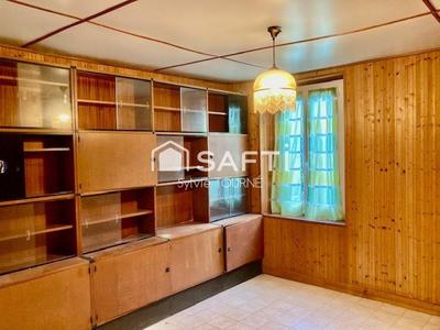 Maison - 90 m² - 6 pièces