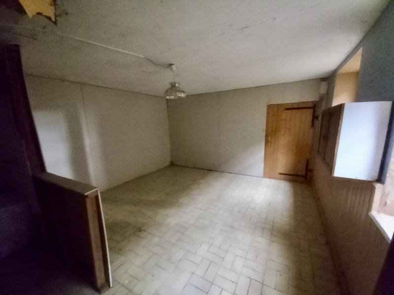 Maison de village - 300 m² - 7 pièces