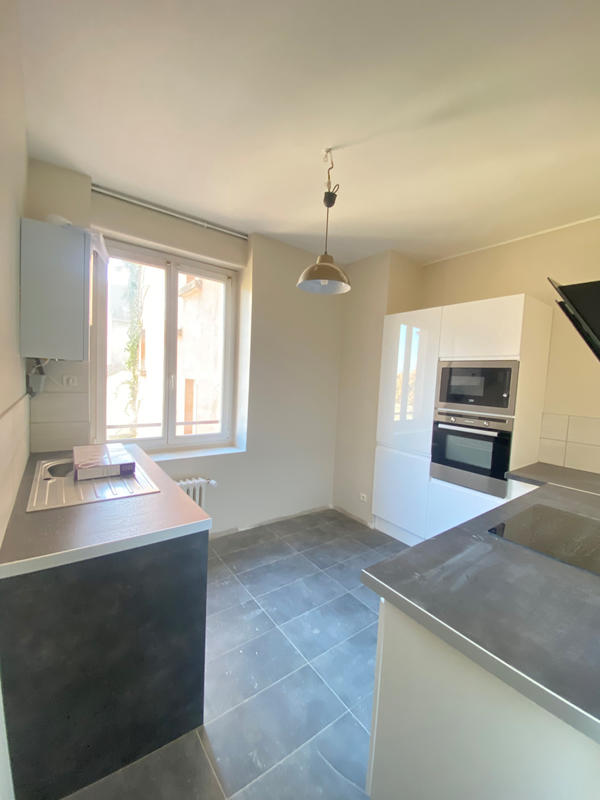 Appartement - 87 m² - 4 pièces