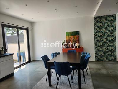 Maison - 115 m² - 5 pièces