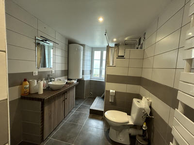 Immeuble - 76 m² - 6 pièces