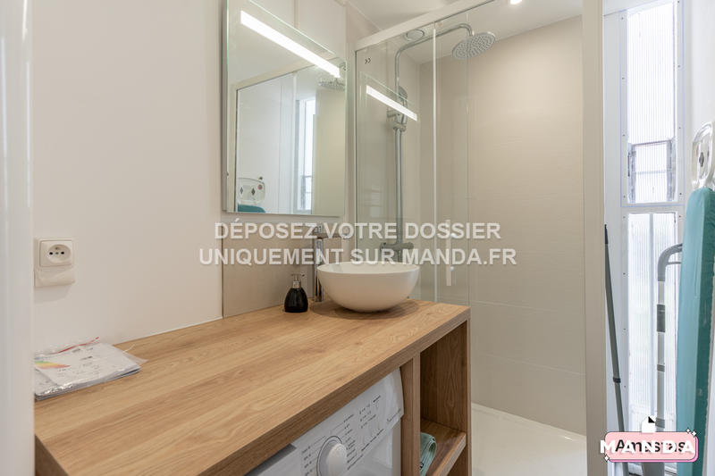 Chambre - 10 m² - 4 pièces