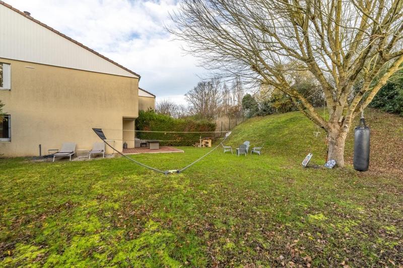 Maison - 86 m² - 4 pièces