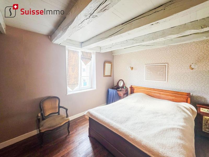 Propriété - 330 m² - 10 pièces