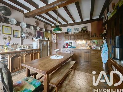 Maison - 155 m² - 9 pièces