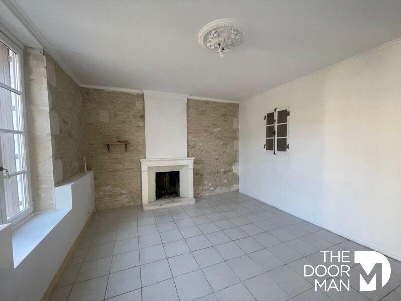 Maison en pierre - 246 m² - 10 pièces