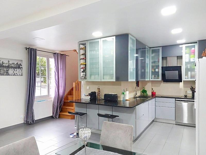 Maison - 130 m² - 7 pièces