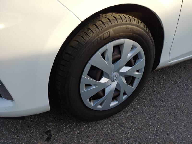 Toyota Yaris Hybride Pro 100h France Business