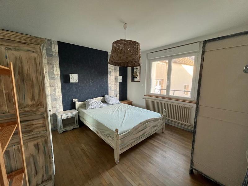 Maison - 180 m² - 6 pièces