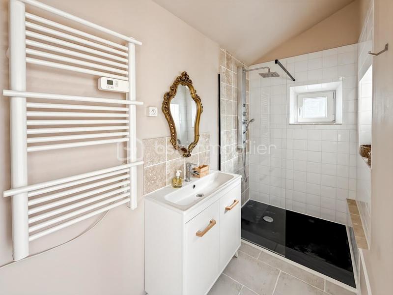 Maison de village - 87 m² - 4 pièces