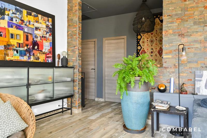 Appartement - 115 m² - 4 pièces