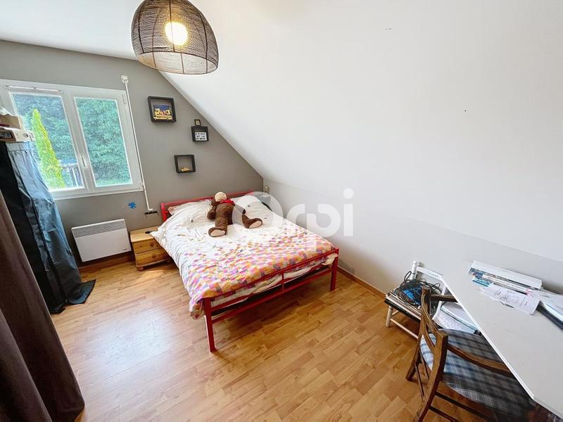 Maison - 241 m² - 7 pièces