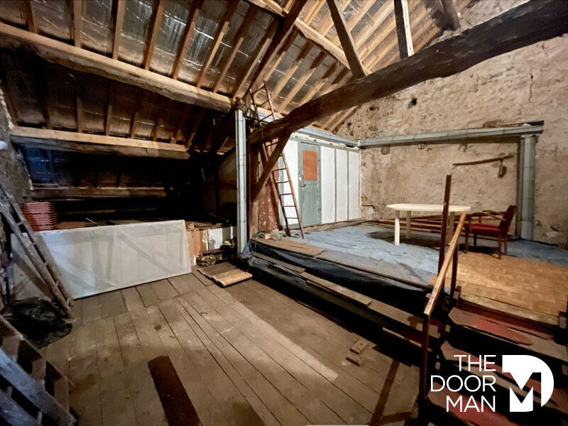 Maison - 64 m² - 4 pièces