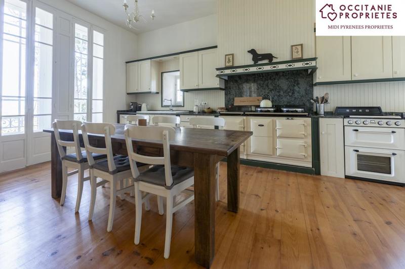 Manoir - 450 m² - 10 pièces