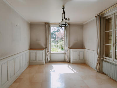 Maison - 279 m² - 8 pièces