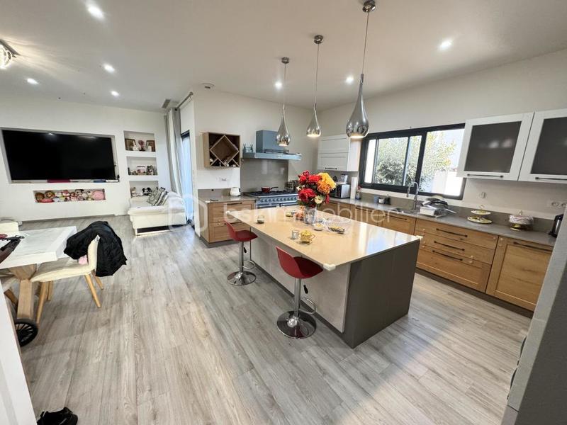 Villa - 120 m² - 5 pièces