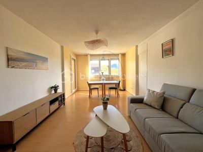 Appartement - 81 m² - 4 pièces