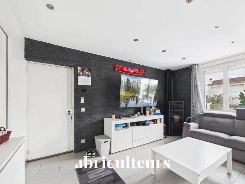 Maison ancienne - 107 m² - 7 pièces