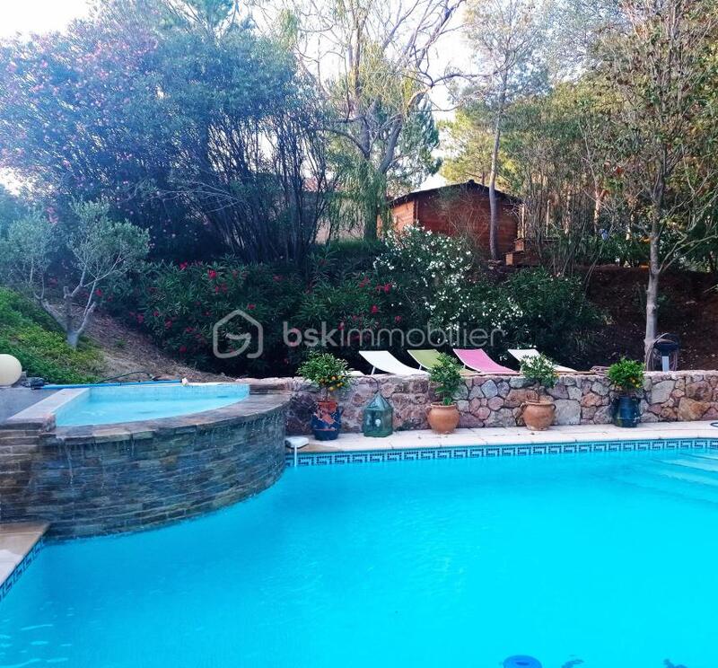 Villa - 150 m² - 6 pièces