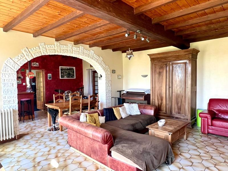 Maison - 145 m² - 5 pièces