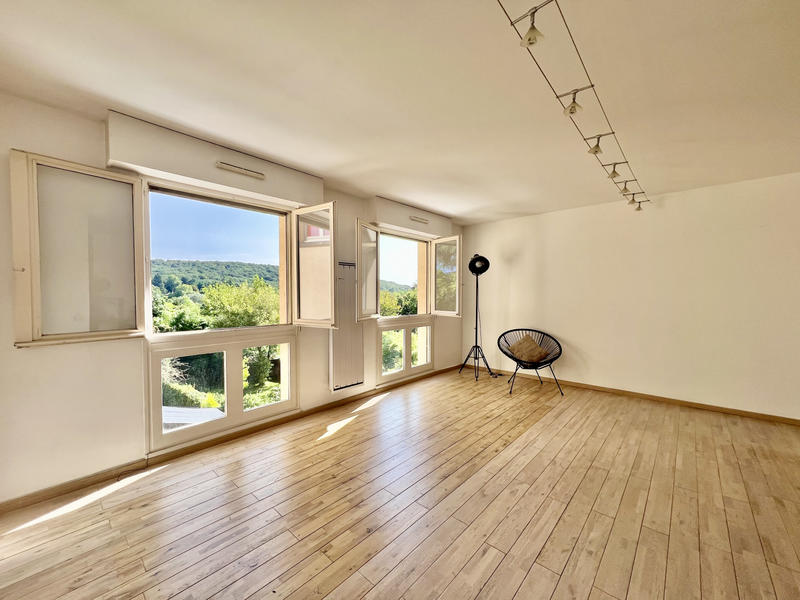 Appartement - 74 m² - 3 pièces