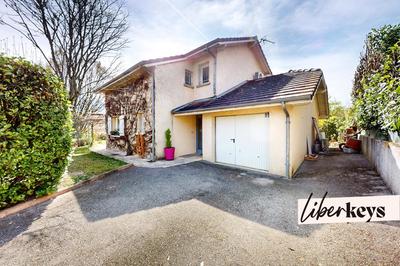 Villa - 190 m² - 7 pièces