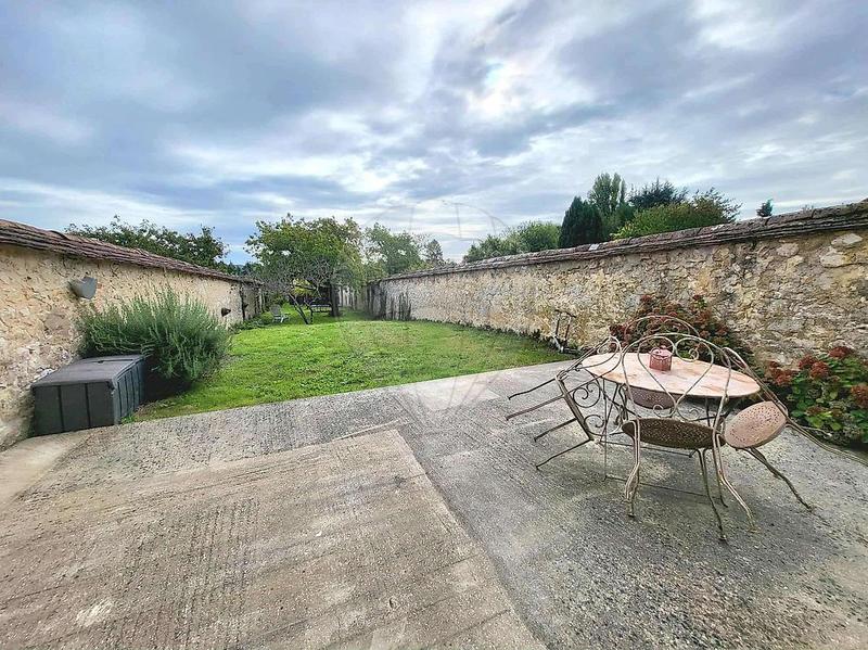 Maison - 145 m² - 7 pièces