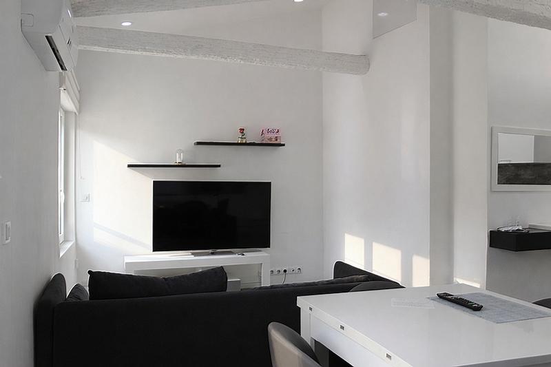 Appartement - 80 m² - 6 pièces