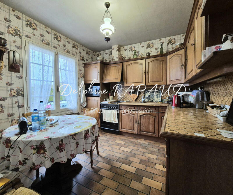 Maison - 162 m² - 6 pièces