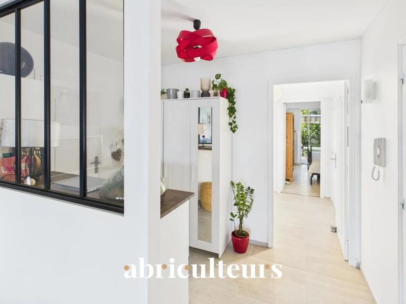 Appartement ancien - 72 m² - 3 pièces