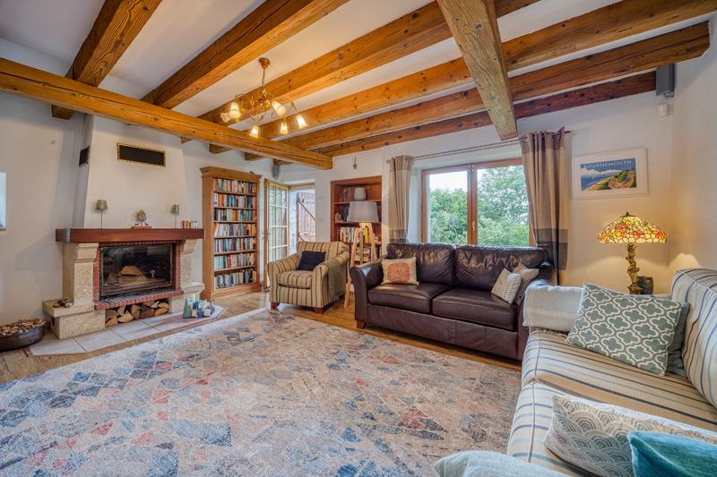 Maison - 160 m² - 5 pièces