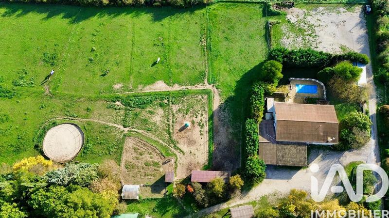 Maison - 333 m² - 5 pièces