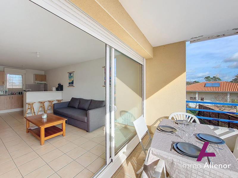 Appartement - 43 m² - 3 pièces