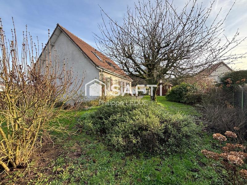 Maison - 144 m² - 9 pièces