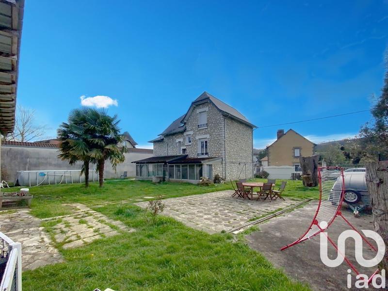 Maison - 153 m² - 7 pièces