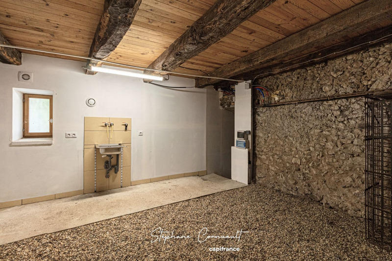 Maison en pierre - 171 m² - 5 pièces