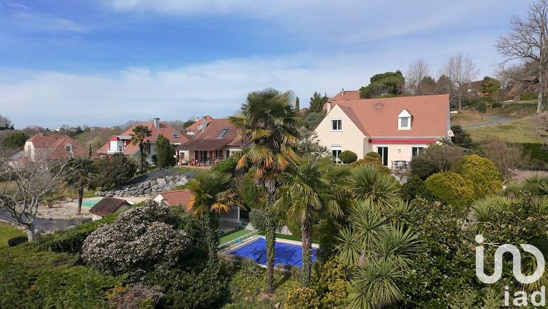 Maison - 152 m² - 5 pièces