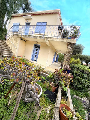 Maison - 140 m² - 7 pièces