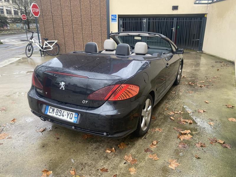 Peugeot 307 Cc 2.0 Hdi pack cuir