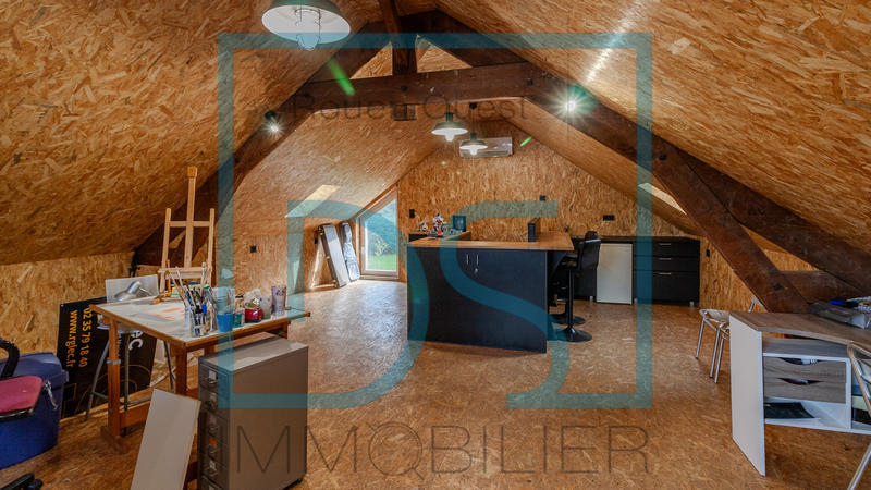 Maison - 180 m² - 9 pièces