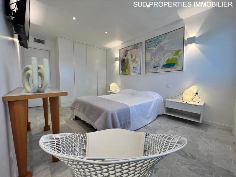 Appartement - 85 m² - 3 pièces