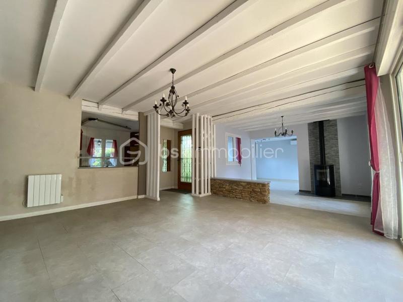 Maison traditionnelle - 130 m² - 6 pièces