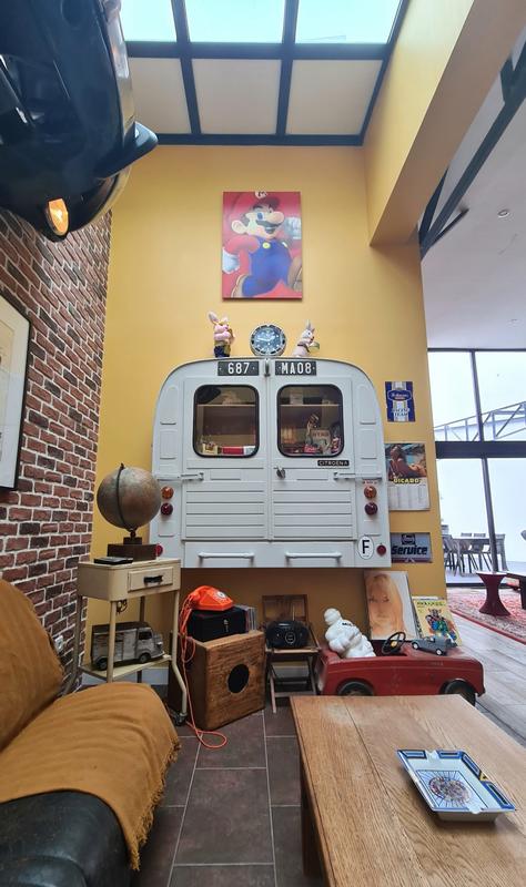 Loft - 350 m² - 9 pièces