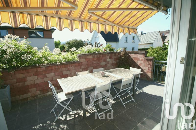 Maison - 230 m² - 5 pièces