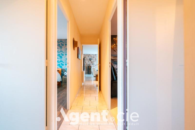 Maison - 178 m² - 6 pièces