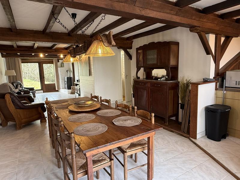 Maison - 340 m² - 17 pièces