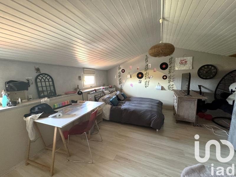 Maison - 185 m² - 6 pièces